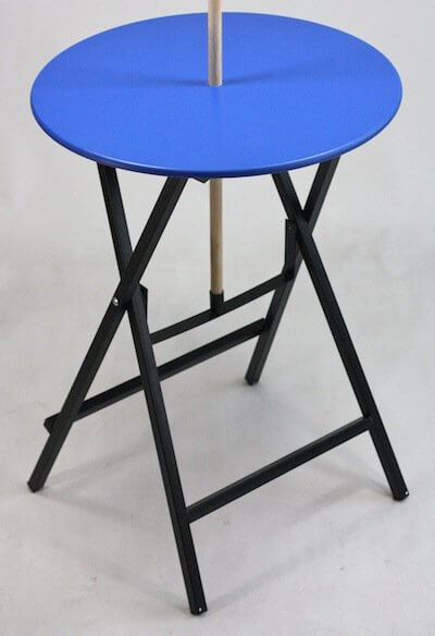 Standing table with navy blue PE-plate No.10 