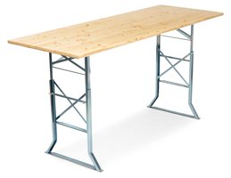 Standing table with table extension