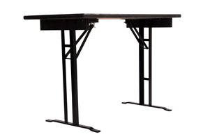 Table & Benches set No.133 View diagonal top